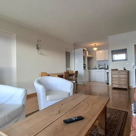 T3 Spacieux Avec Terrasse Et Parking, Proche Telesiege - Fr-1-592-92 Apartment